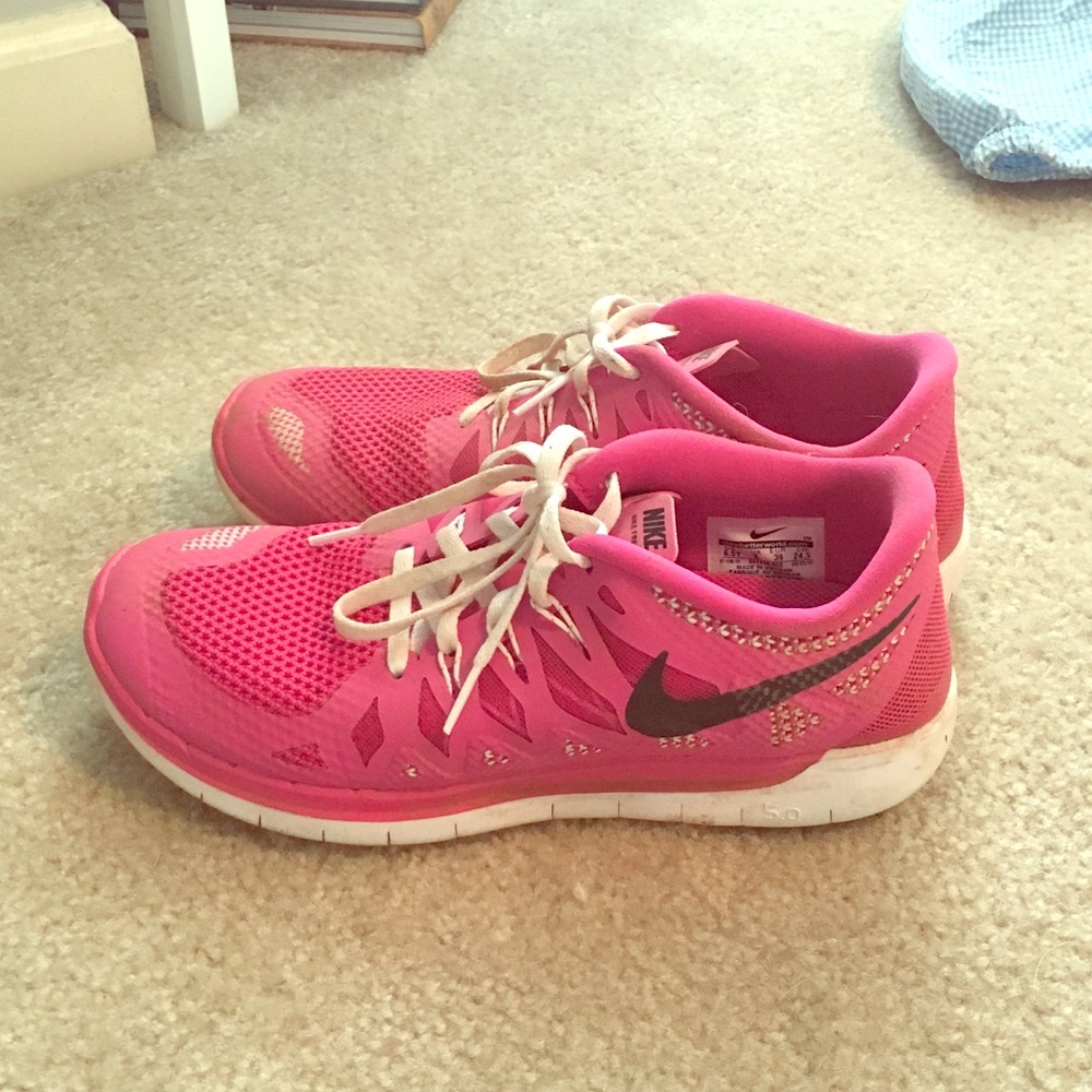 Pink Nike’s